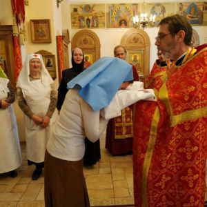 В Покровском сестричестве при Покровской богадельне состоялось посвящение новых сестер милосердия