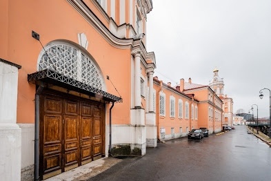 В «Дом паломника» Санкт-Петербурбургской епархии требуются
