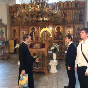17 октября 2023 года студенты первого и второго курсов Санкт-Петербургской Духовной Академии посетили Покровскую богадельню
