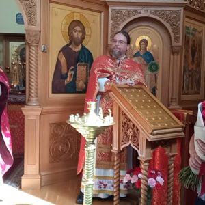 В Покровском храме при 15 городской больнице отметили 25-летие первого богослужения