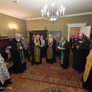 Настоятель ПокровХрам протоиерей Валерий Швецов принял участие в праздничном вечере по случаю 195-летия со дня рождения святого праведного Иоанна Кронштадского